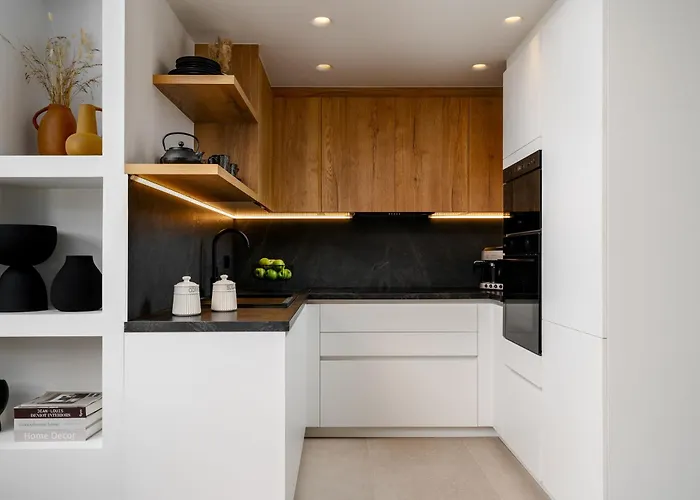 C&g * Agia Anna (Naxos)