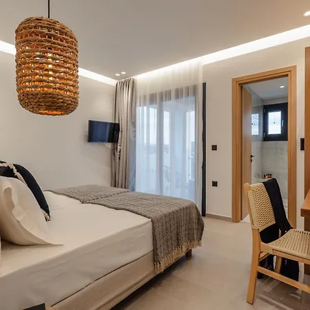 C And G Agia Anna (Naxos)