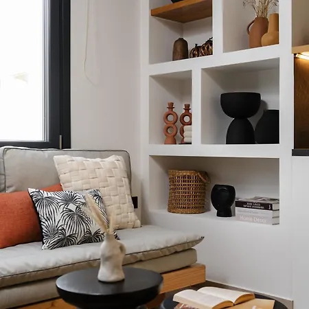 Vila C And G Agia Anna (Naxos)