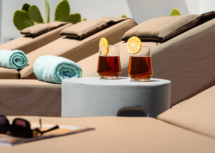 C And G Вилла *