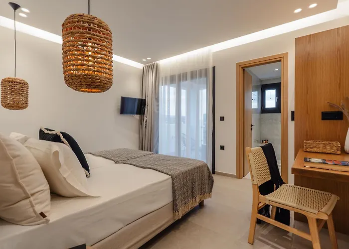 C And G Айя-Анна